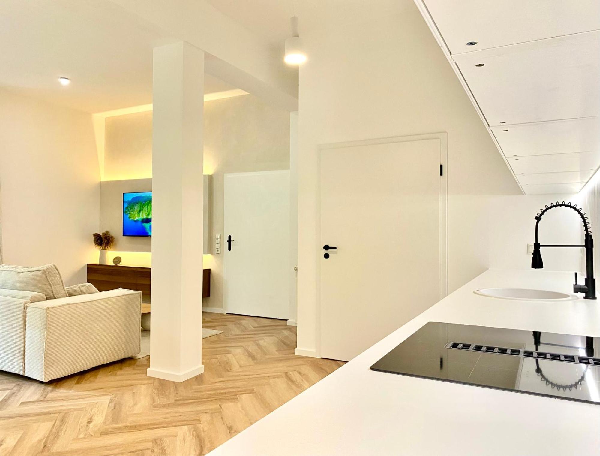 Loft Am Lech I Rollstuhlgerecht I Tiefgarage I Kueche I Terrasse Apartment