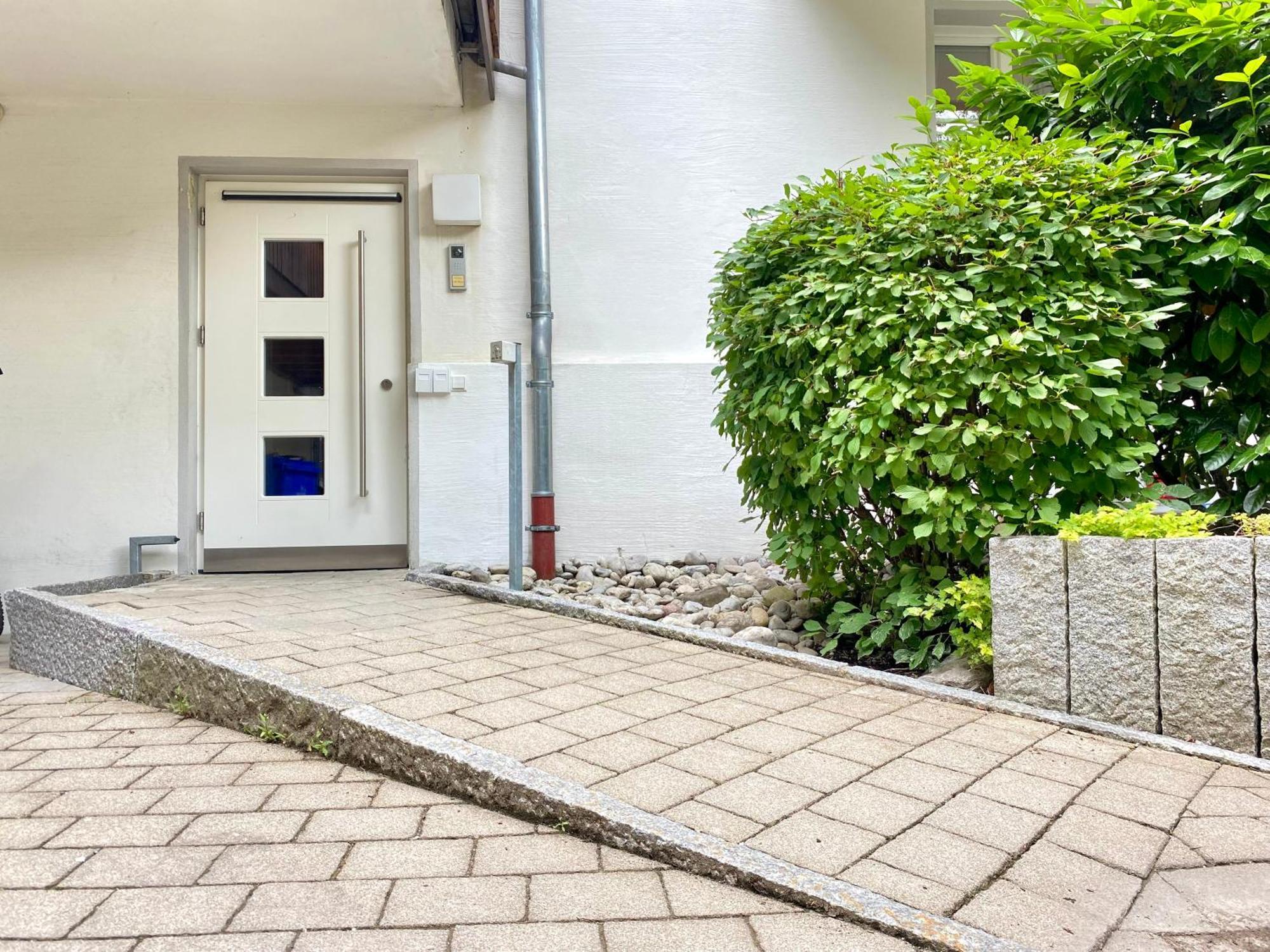 Apartment Loft Am Lech I Rollstuhlgerecht I Tiefgarage I Kueche I Terrasse